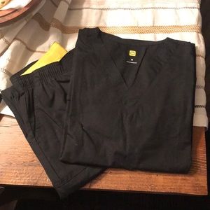 Black Scrubs Set